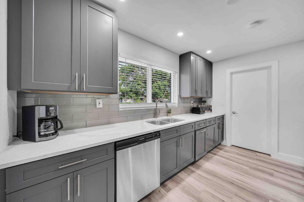 Sweet Escape 5 Br/2Ba Min From Airport And Beach Fort Lauderdale Kültér fotó